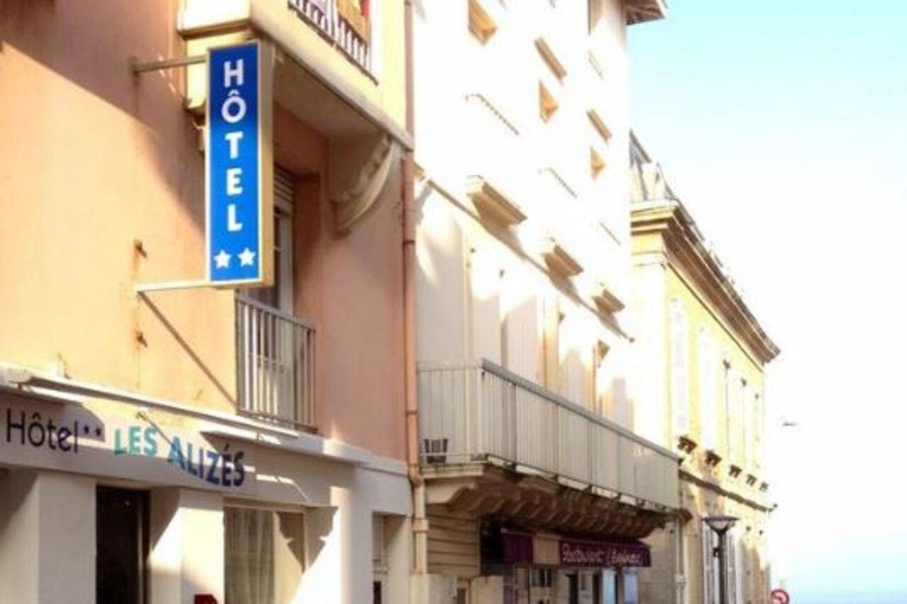 Hotel Les Alizes Biarritz Exterior photo