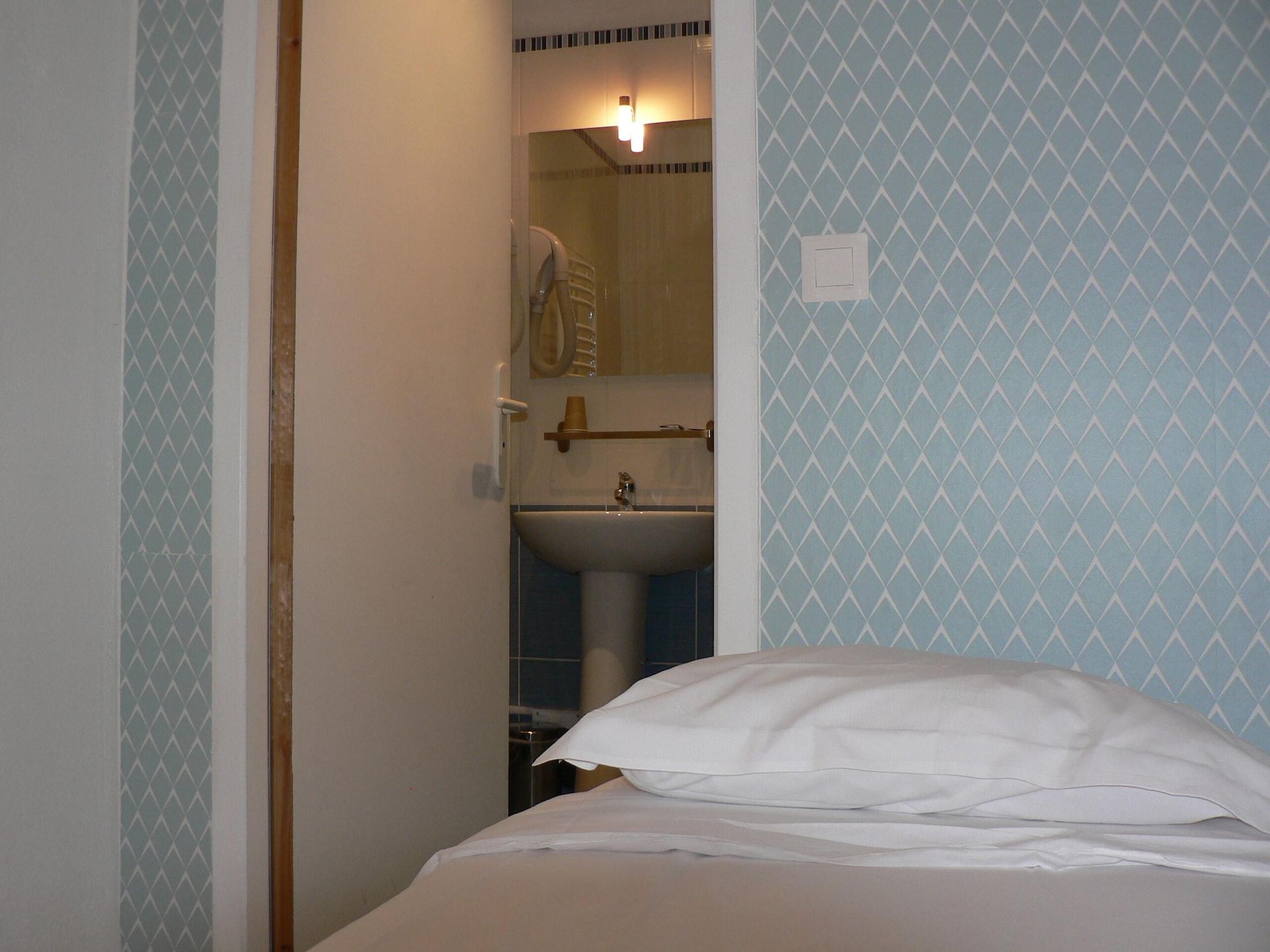 Hotel Les Alizes Biarritz Exterior photo
