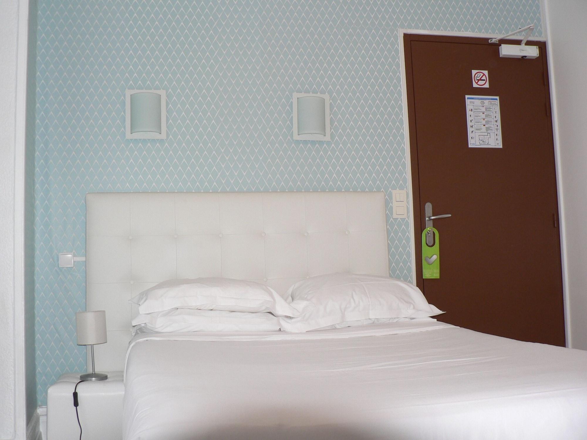 Hotel Les Alizes Biarritz Exterior photo